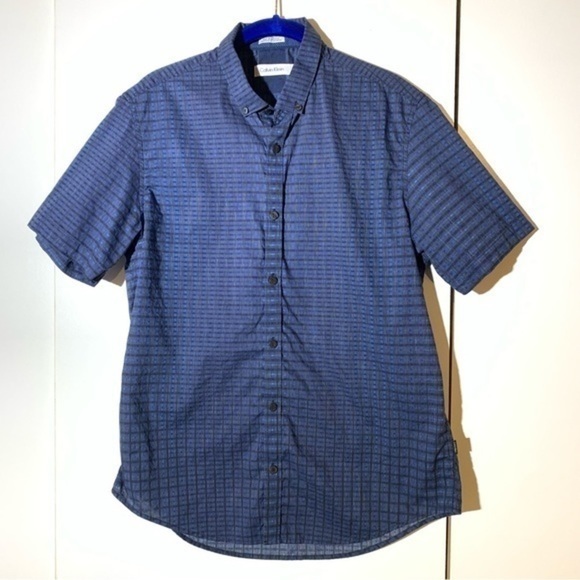 Calvin Klein Collared Casual Button Up Shirt - Picture 7 of 7